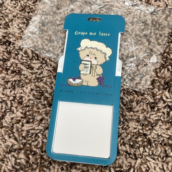 Mikko Illustrations photo badge holder - Picture 5 of 5